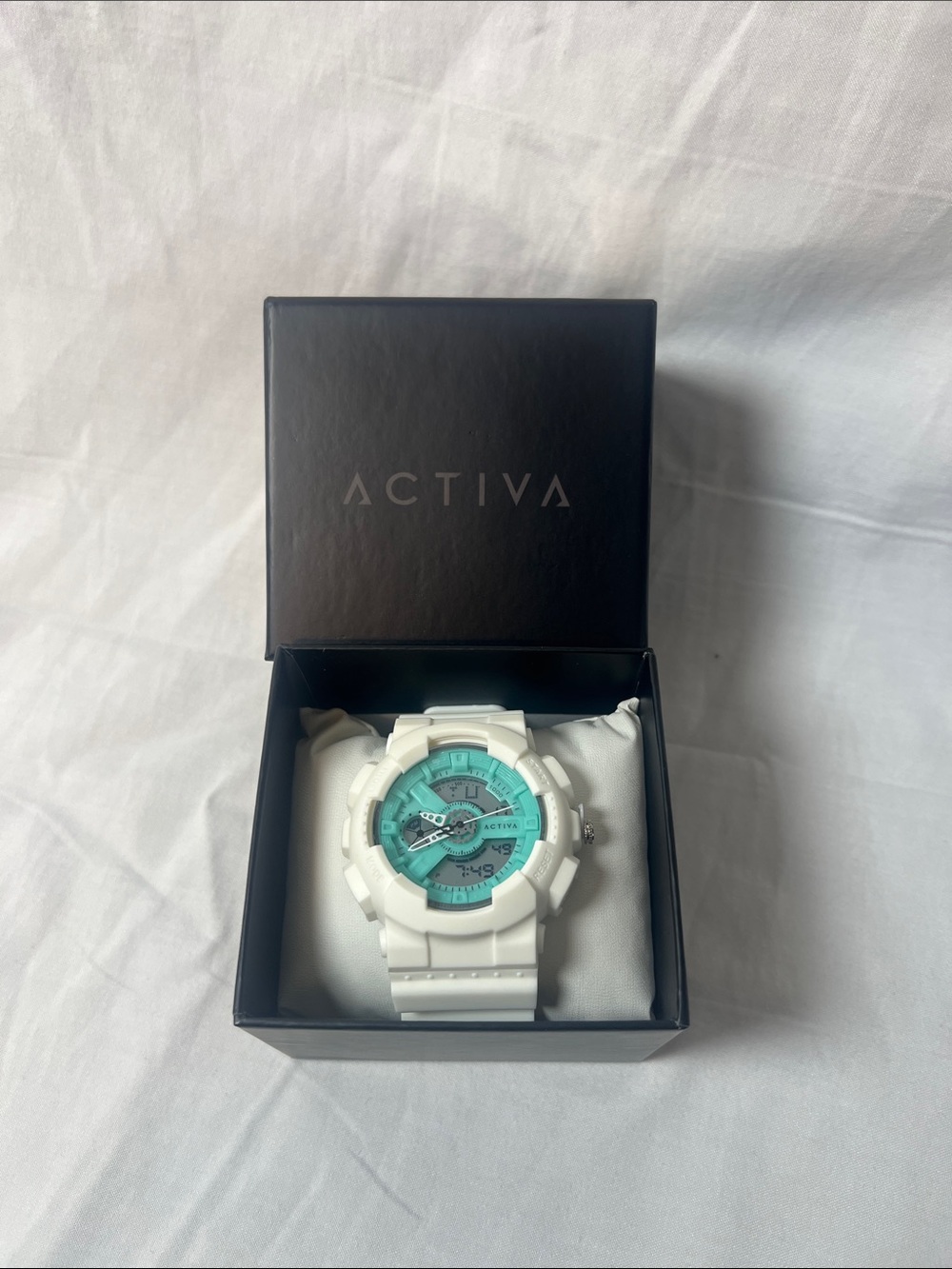 Ativa White Watch with Turquoise Dial and White Resin Strap